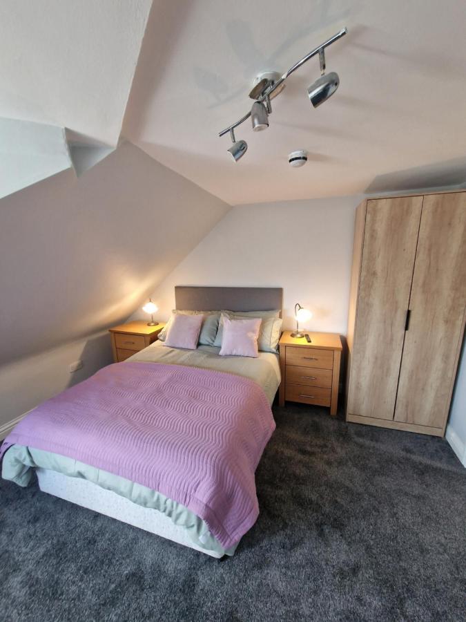 Teviotside Travel Inn Ltd Хоик Экстерьер фото