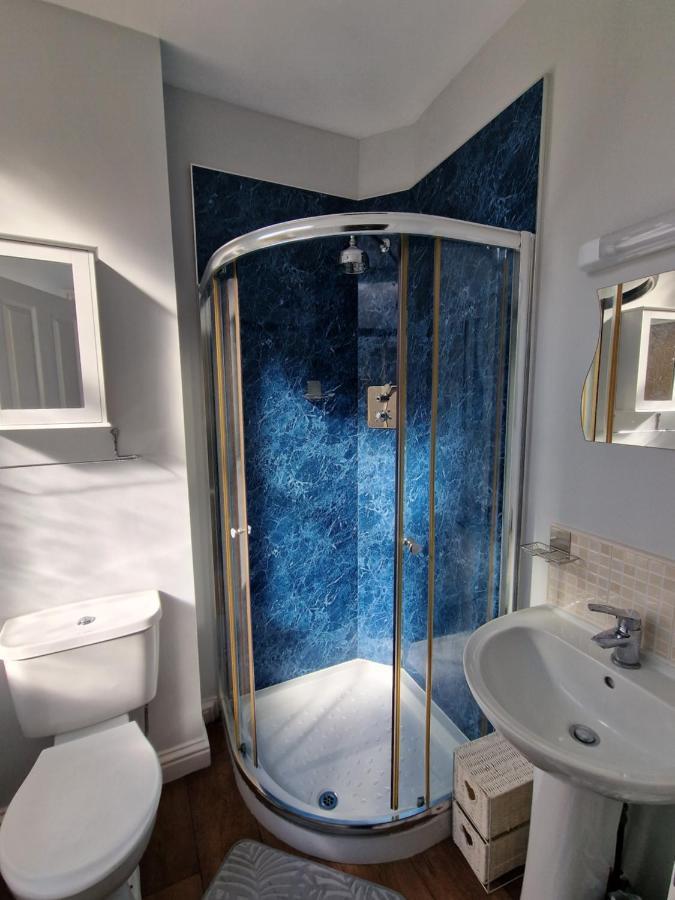 Teviotside Travel Inn Ltd Хоик Экстерьер фото